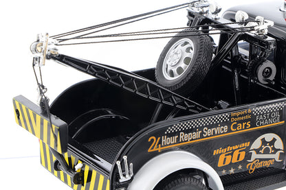 1953 Chevrolet® Tow Truck