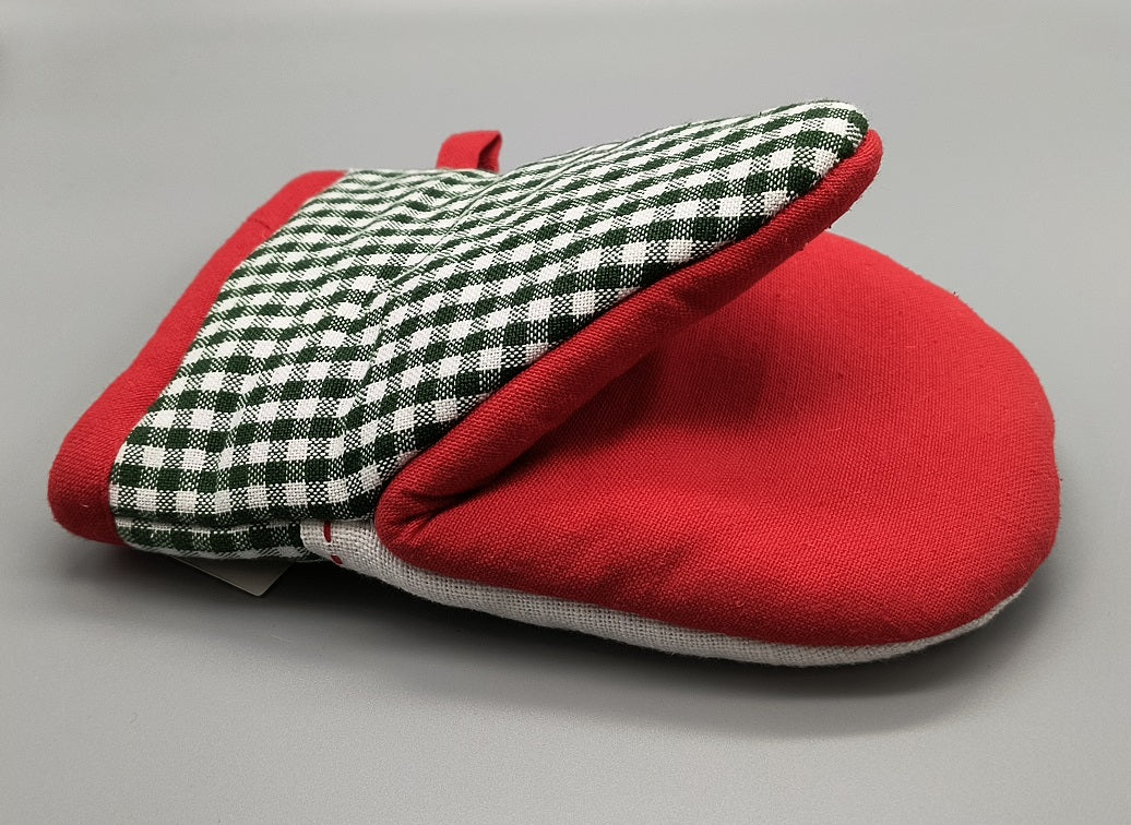 Holiday Oven Mitt