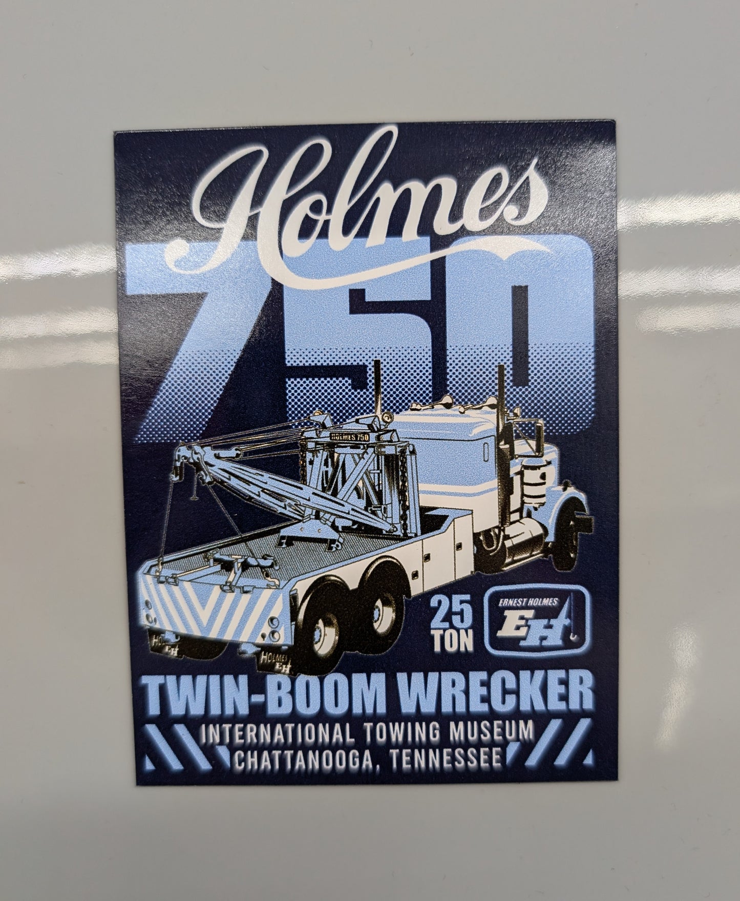 750 Magnet Blue